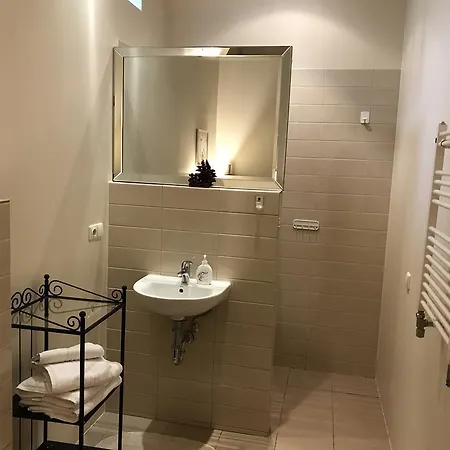 Best Location At Gediminas Avenue Apartment *
